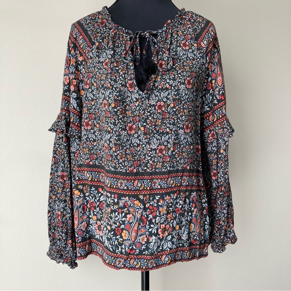 American Eagle Floral Paisley Boho Peasant Blouse Tassel Tie Ruffle Sleeve Small